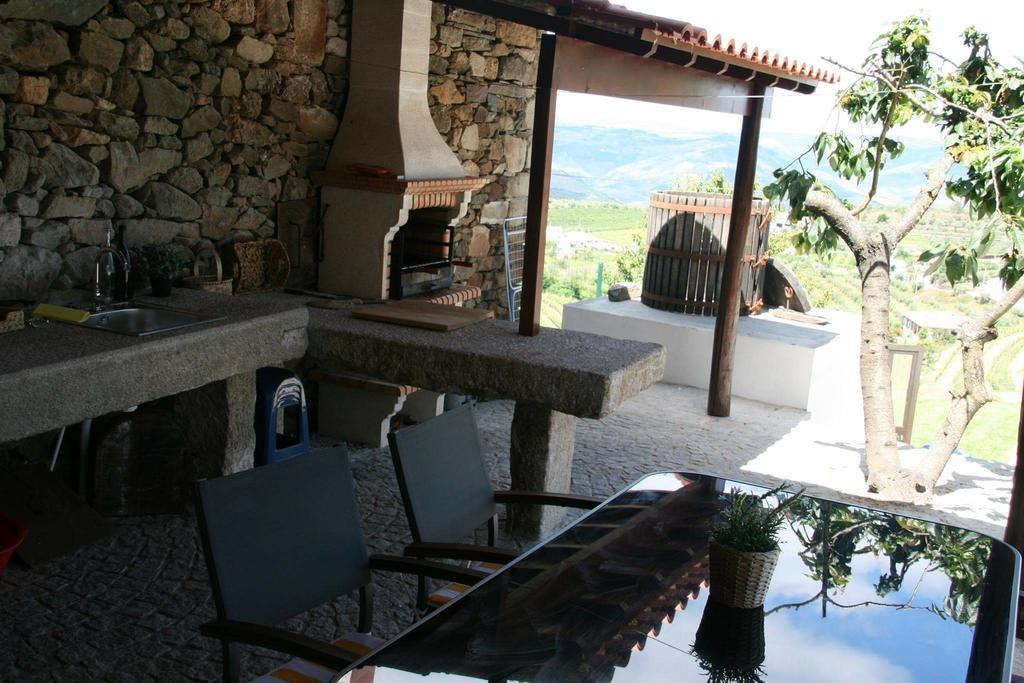 Villa Casa Da Avo Armamar Exterior foto
